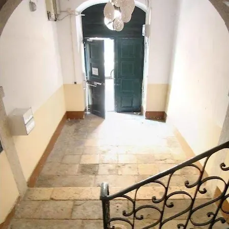 Myroom Lisbona